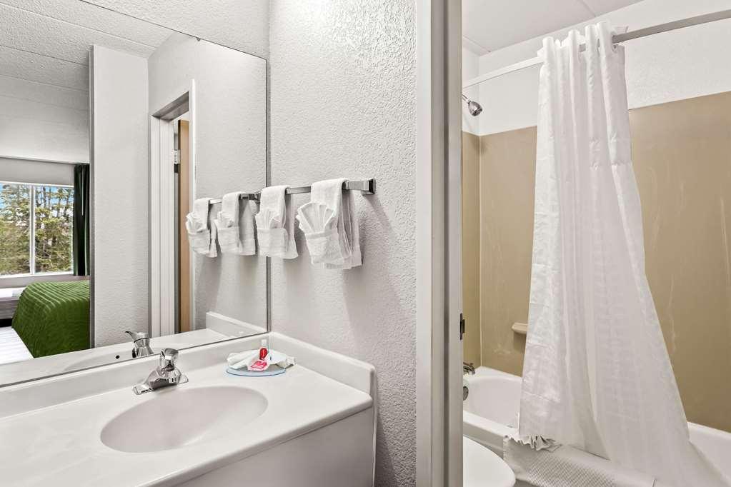 Econo Lodge Willowbrook Quarto foto